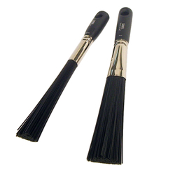 Synthetic: Liquitex Free Style Splatter Brushes